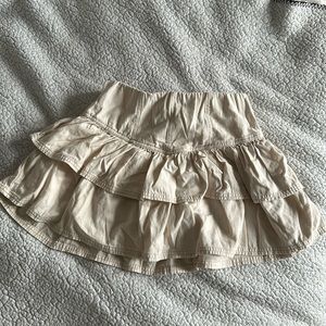 American eagle tan cargo type material skirt